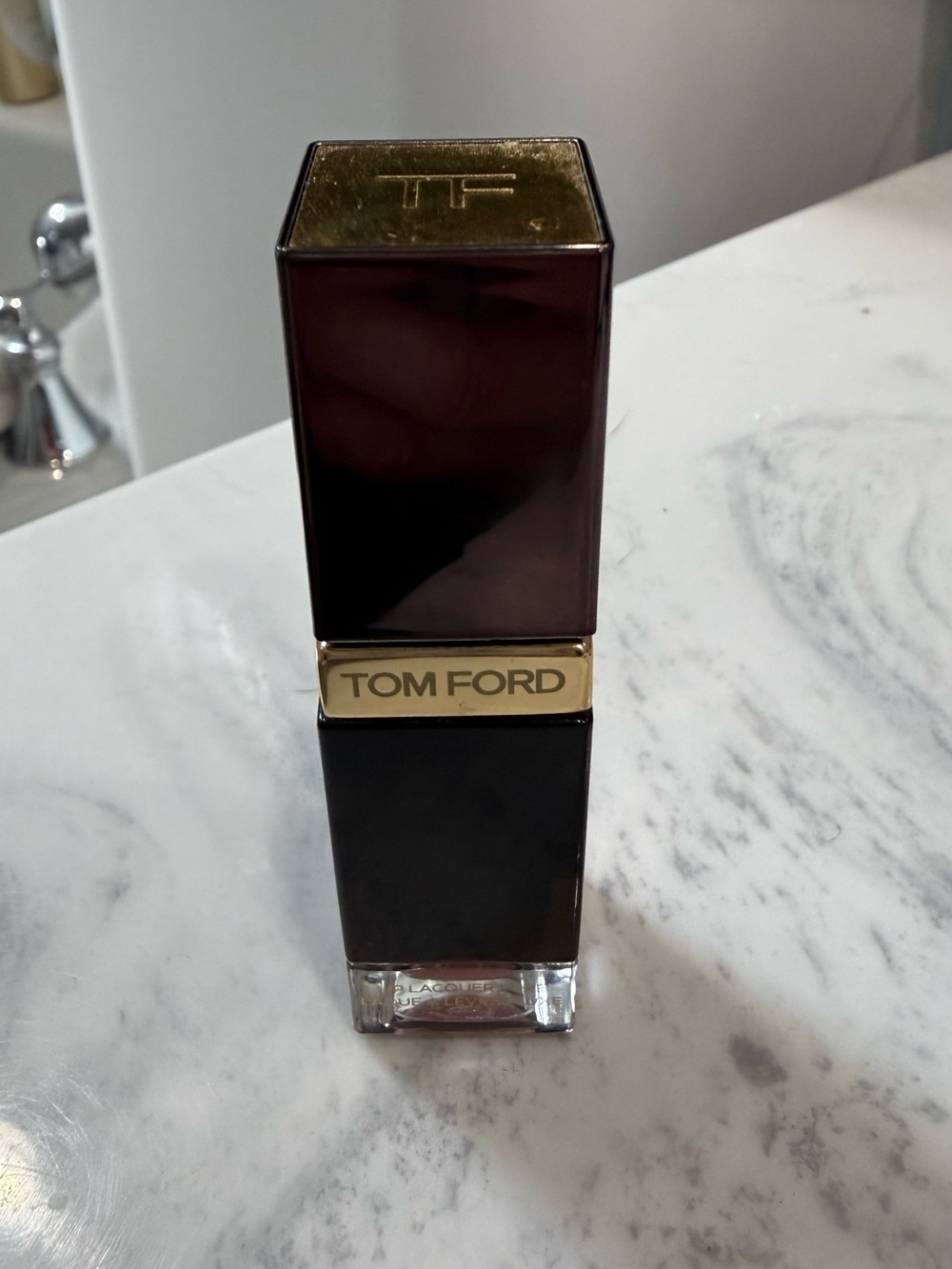 Tom Ford Darling Matte Liquid Lipstick - 01 Darling Matte